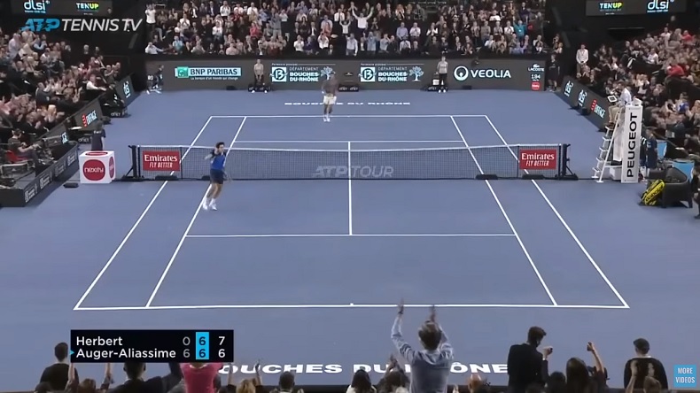 Un match superbe entre Félix Auger-Aliassime et Pierre-Hugues Herbert au tournoi de Marseille 2020.