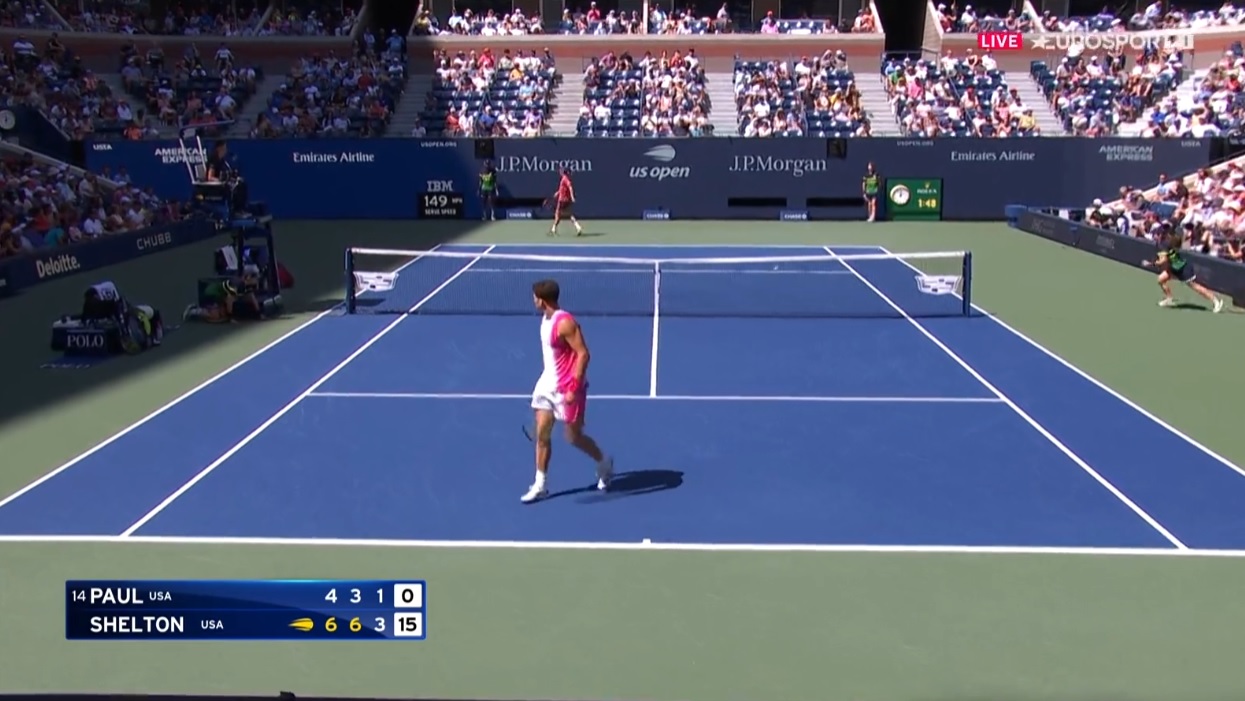 Le jeu de service incroyable de Ben Shelton qui envoie deux aces à 240 et un autre à 227 !