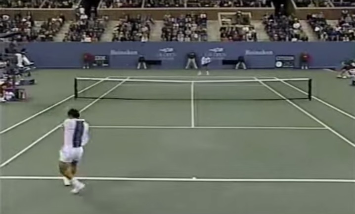 Résumé d'un match épique entre Chang et Rios en demi-finales de l'US Open 1997.