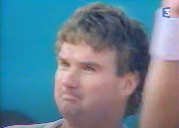 En 1991, Jimmy Connors disputait son dernier match à Roland-Garros. "Jimbo" avait reçu une sublime ovation de la part du puoblic parisien.