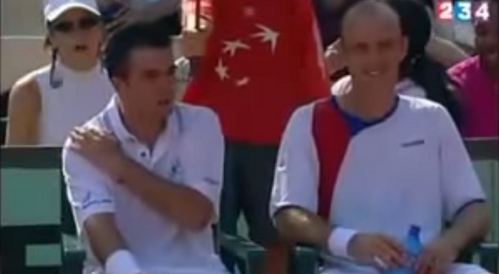 Daniele Bracciali (à gauche) peut remercier Anraud Romera et Pierre-Henry Brandet. Il est sur Tennis Legend grâce à eux.
