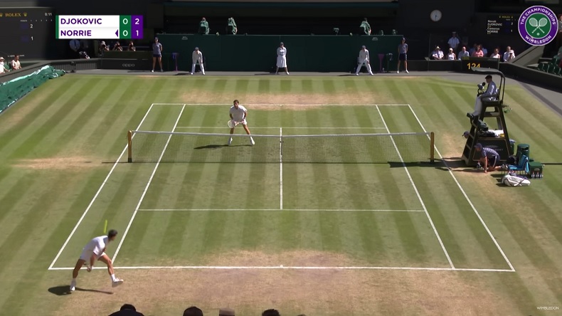 Le tweener lob de Novak Djokovic contre Cameron Norrie en demi-finales de Wimbledon 2022.