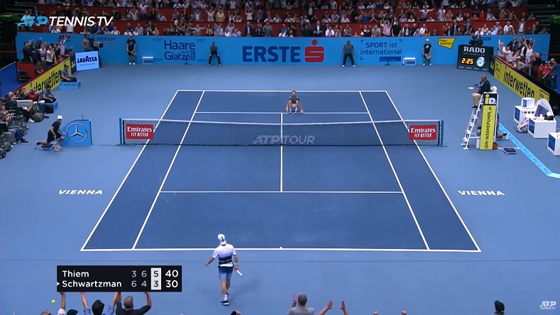 Les highlights du Thiem - Schwartzman en finale du tournoi de Vienne 2019 sont monstrueux.