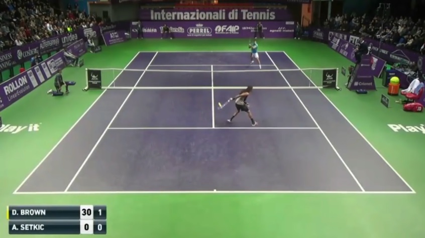 Dustin Brown fait une volée dans le dos. Un grand classique dans sa vie.