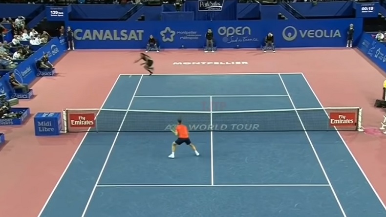 Richard Gasquet n'a pas vu le jour pendant un set et demi contre Dustin Brown au tournoi de Montpellier 2016.