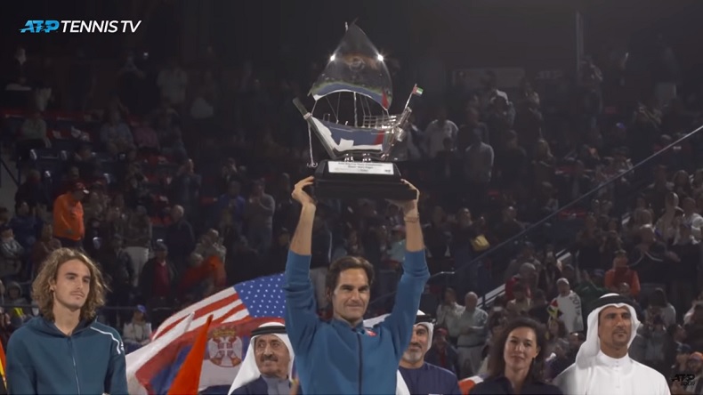 Roger Federer remporte son 100e titre sur le circuit au tournoi de Dubaï 2019.