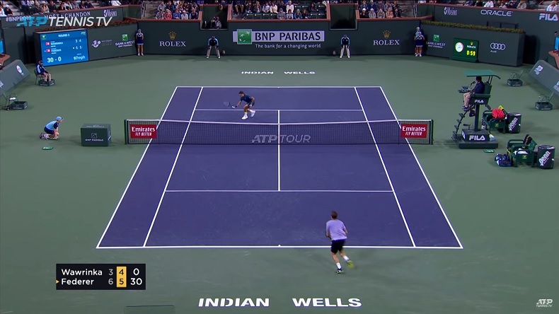 Roger Federer a inscrit des points brillants contre Stan Wawrinka à Indian Wells, notamment au filet.
