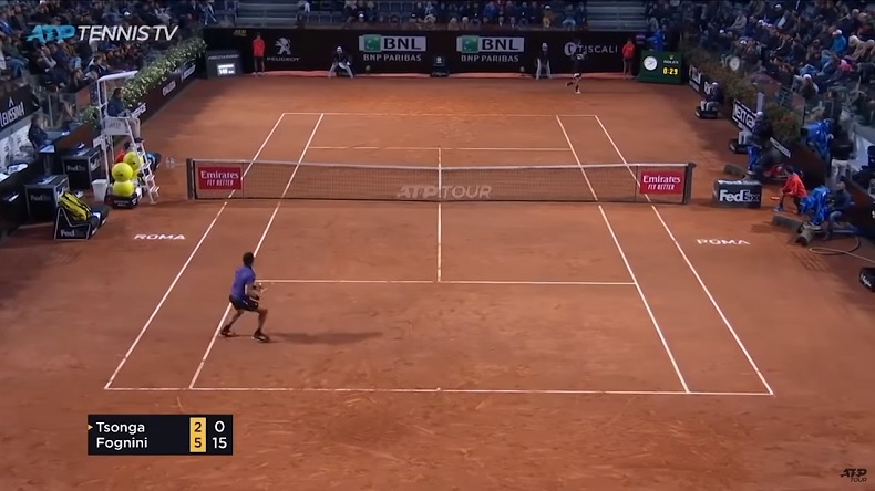 Un revers long de ligne monstrueux de Fabio Fognini à Rome.