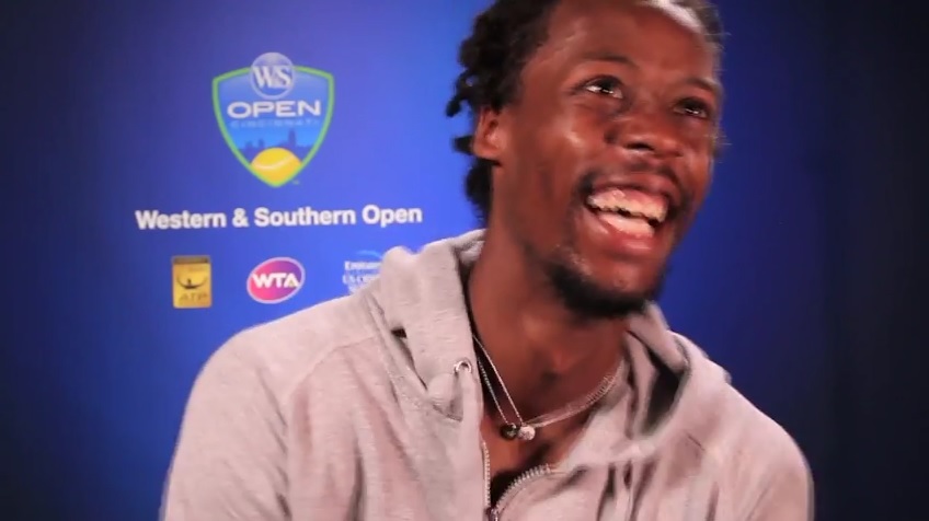 Gaël Monfils s'est bien amusé avec une journaliste à l'occasion d'une interview au Masters 1000 de Cincinnati 2014.