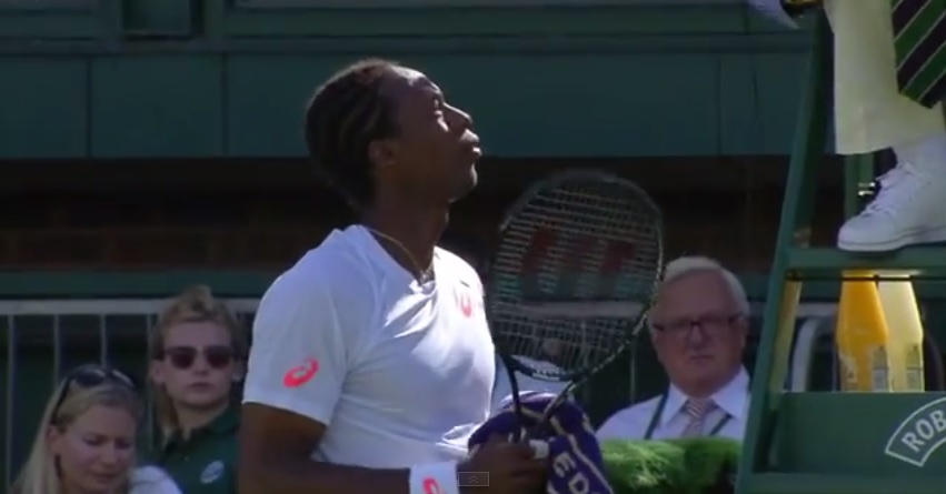 Un échange légendaire entre Gaël Monfils et l'arbitre Mohamed Lahyani à Wimbledon 2014.