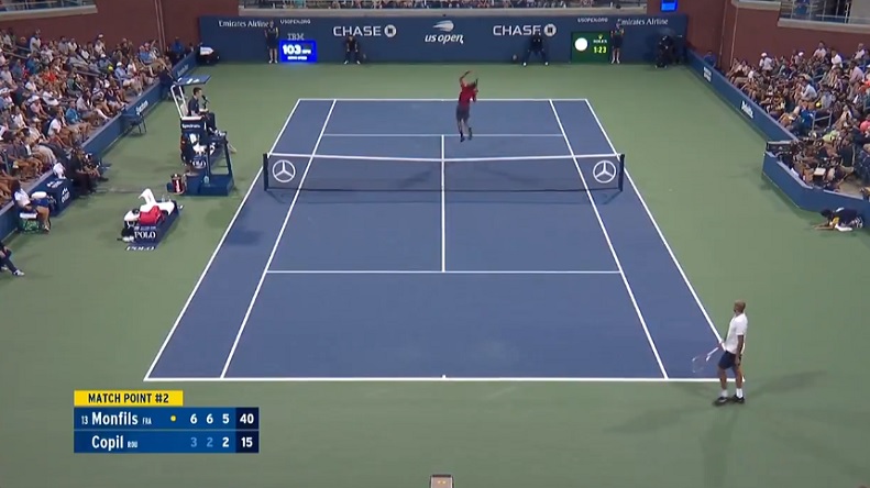 Arrêtez tout ! Smash à 360° sur balle de match.