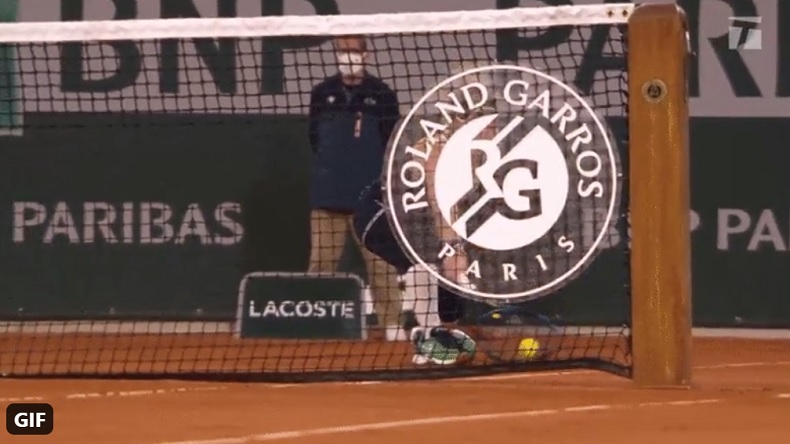 Kristina Mladenovic aurait dû gagner 6-1 le premier set contre Laura Siegemund à Roland-Garros, mais elle a perdu 7-5, après 7 balles de set.