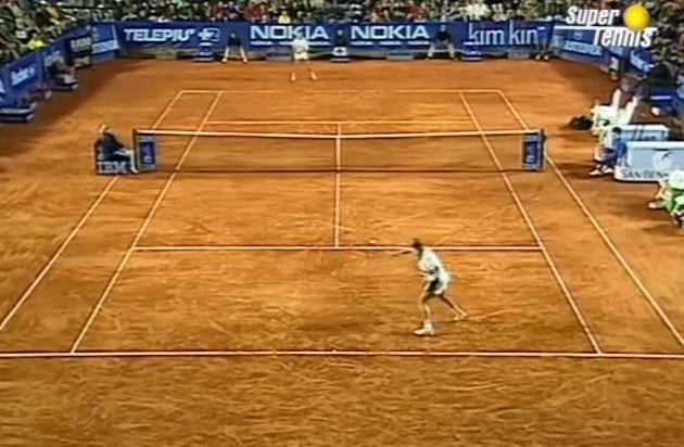 Le rouleau compresseur Thomas Muster en finale du Masters Series de Rome 1995.