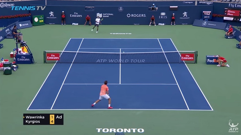 Nick Kyrgios a encore frappé. Il a envoyé un coup droit à 185 km/H contre Stan Wawrinka à Toronto. Nick Kyrgios a encore frappé. Il a envoyé un coup droit à 185 km/H contre Stan Wawrinka à Toronto.
