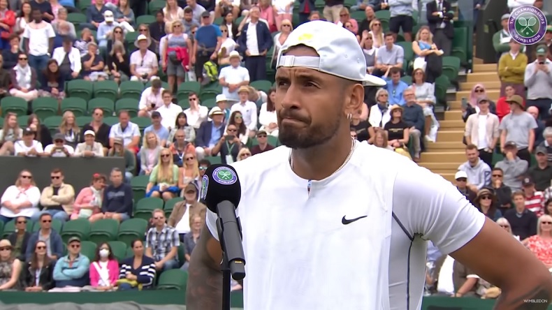 Nick Kyrgios a fait passer un message après sa victoire expéditive contre Filip Krajinovic à Wimbledon.