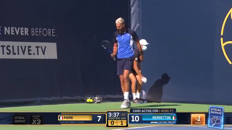 L'Ultimate Tennis Showdown a signé le retour de la "chaaatte" pour Benoît Paire, maître dans l'art du fissurage.