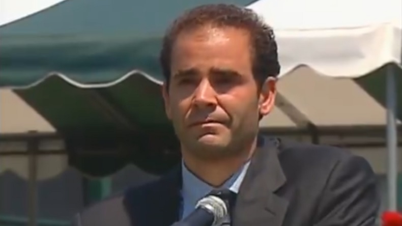 Le discours de Pete Sampras pour son intronisation au Hall of Fame du tennis donne des frissons. Puissant. Le discours de Pete Sampras pour son intronisation au Hall of Fame du tennis donne des frissons. Puissant.