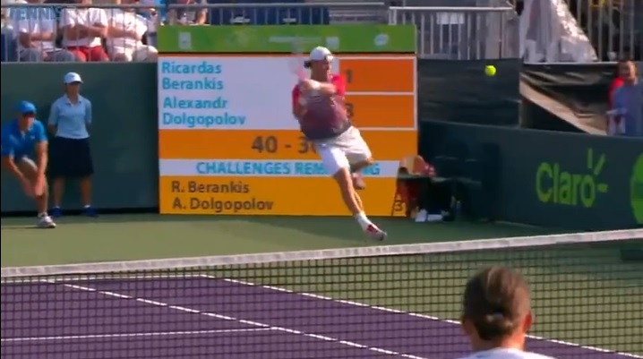 Ricardas Berankis soigne
