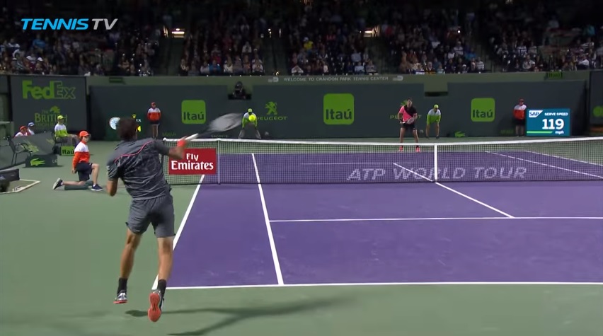 Robin Haase a éclaté la balle sur ce coup droit contre Del Potro à Miami.