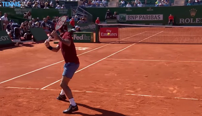 Roger Federer est de retour aux affaires.