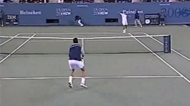 Onze minutes de service-volée dans ce résumé du quart de finale de l'US Open 2000 entre Richard Krajicek et Pete Sampras.