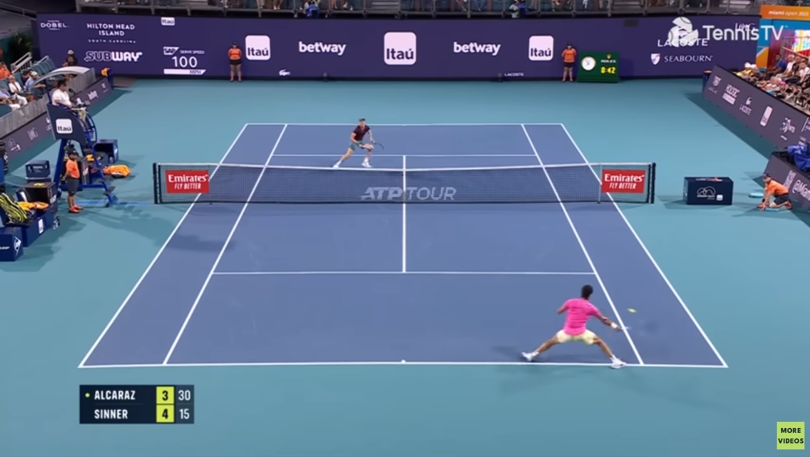 Jannik Sinner et Carlos Alcaraz ont fait un match de dingue en demi-finales du Masters de Miami 2023.