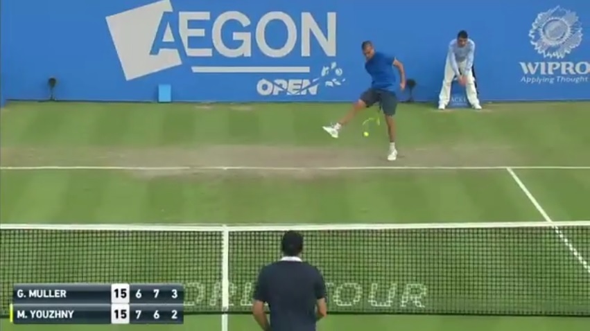 Ce hot shot de Mikhaïl Youzhny est propre !