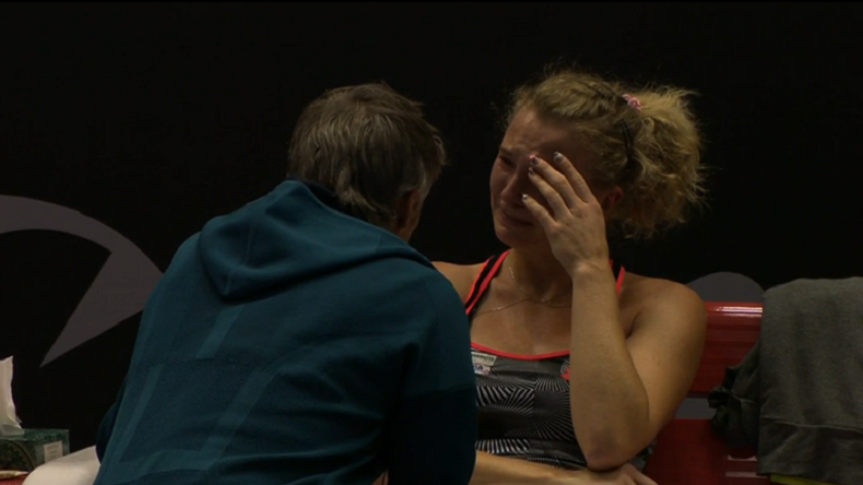 Ysaline Bonaventure a remué le couteau dans la plaie face à Katerina Siniakova à Saint-Pétersbourg.